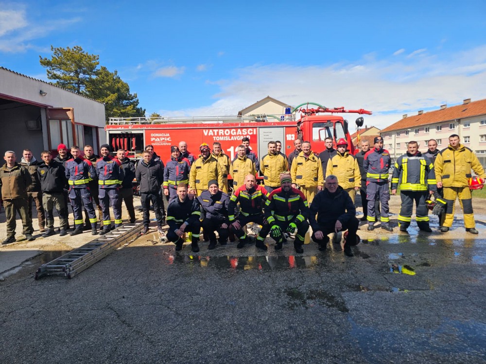 WhatsApp_Image_2026_03_31_at_09_.09.jpeg WhatsApp_Image_2026_03_31_at_09_.09.jpeg