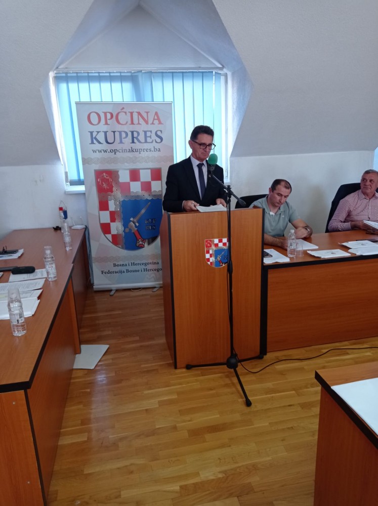 WhatsApp_Slika_2024_10_21_u_20_1.55_2a0bc824.jpg WhatsApp_Slika_2024_10_21_u_20_1.55_2a0bc824.jpg